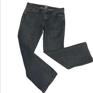 Ann Taylor Loft 10 petite jeans! Medium wash straight legs